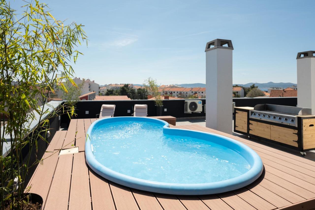 Rooftop Iadera Apartment *